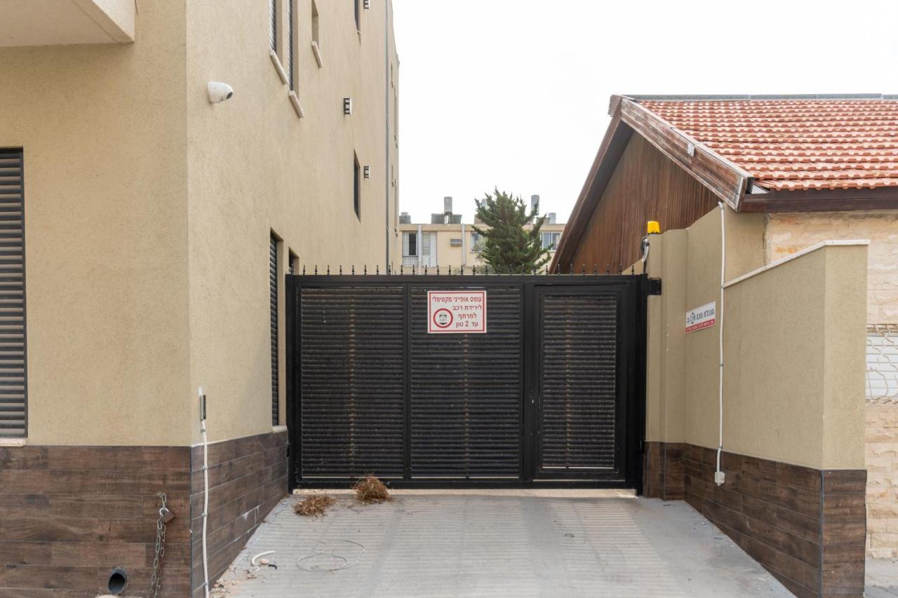 Nahal Oz 33 Aparthotel Bat Yam Luaran gambar