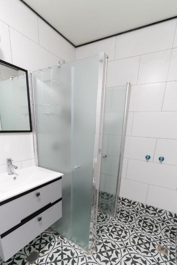 Nahal Oz 33 Aparthotel Bat Yam Luaran gambar