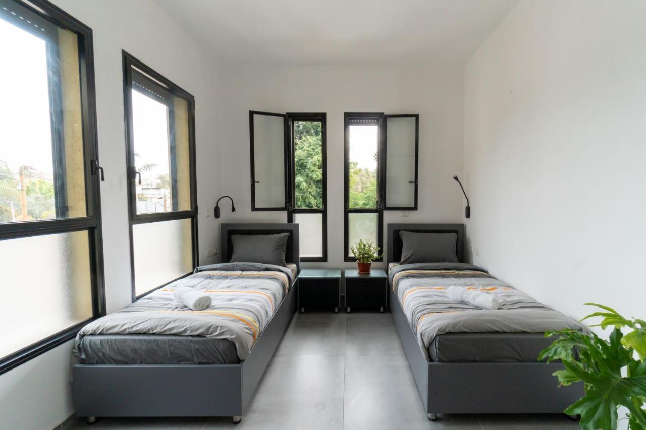 Nahal Oz 33 Aparthotel Bat Yam Luaran gambar