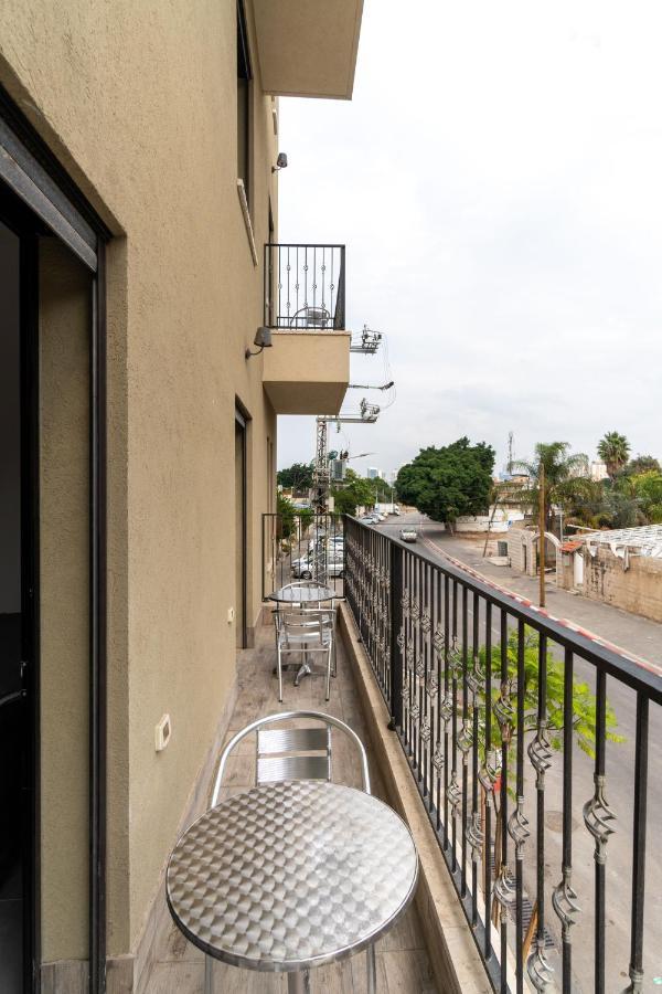 Nahal Oz 33 Aparthotel Bat Yam Luaran gambar