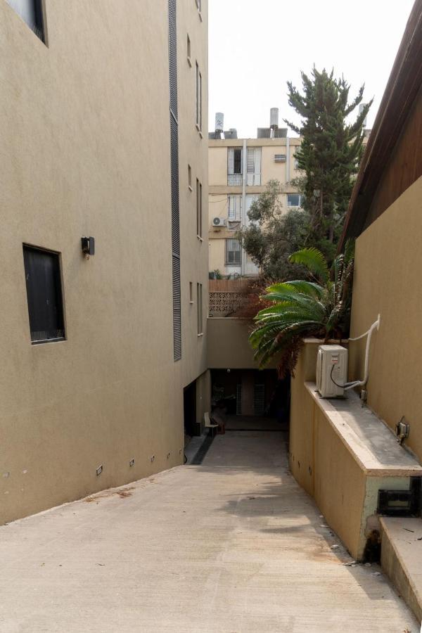 Nahal Oz 33 Aparthotel Bat Yam Luaran gambar